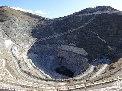 大美新疆三号矿坑曾为国家作出巨大贡献旅游高清图片素材