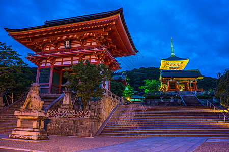 日本京都清水寺夜景背景图片