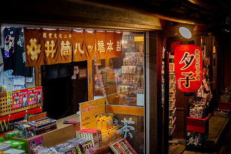 日本商店夜景图片