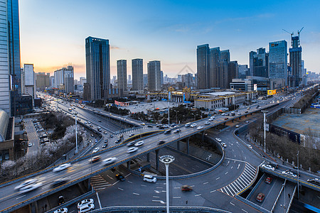 城市高架车流延时摄影图片