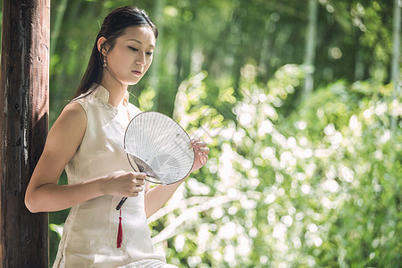 古风美女写书法背景图片