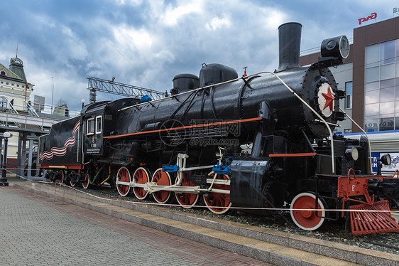 俄式老式蒸汽火车头图片