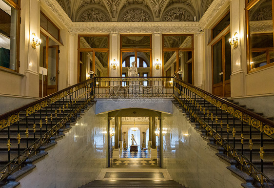 圣彼得堡著名旅游景点冬宫博物馆内部展厅图片