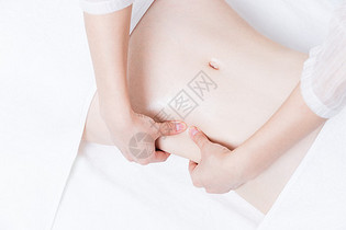 女性养生SPA腹部精油按摩图片