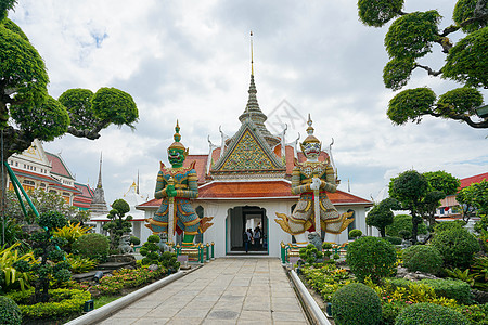 佛教背景泰国卧佛寺外围寺庙建筑背景