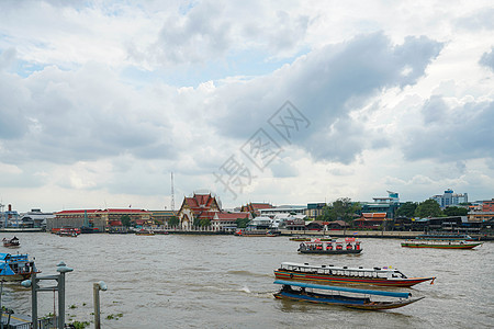 泰国曼谷城市河流码头高清图片