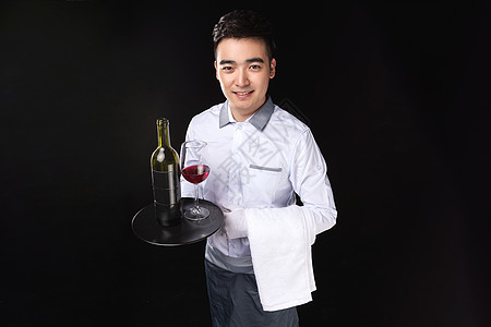 男服务生红酒服务图片