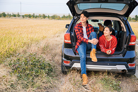 开车的路上图片