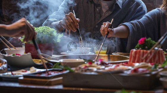 火锅美食青年聚会图片