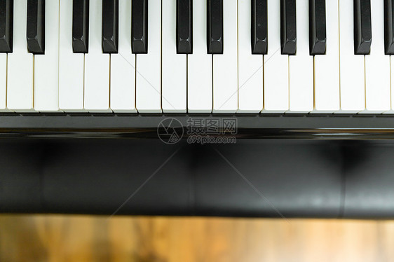 钢琴特写图片