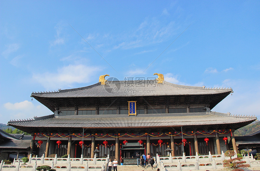 中国五大佛山雪窦寺大殿图片