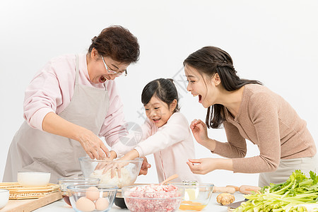 妈妈饺子一家人和面包饺子背景