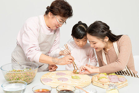 做饺子一家人包饺子背景