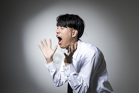 职业男性崩溃大叫图片素材