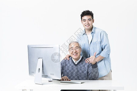 白桌面敬老老人学习电脑背景