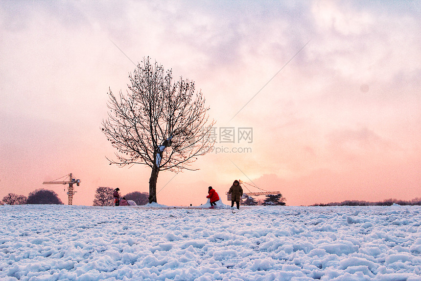 冬季雪景图片