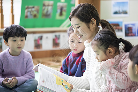 幼儿园老师讲故事背景图片