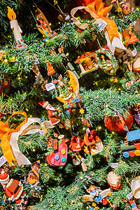 圣诞节日装饰圣诞树背景图片