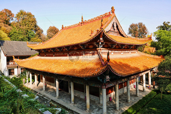 中式古建筑麓山寺大雄宝殿全景图片