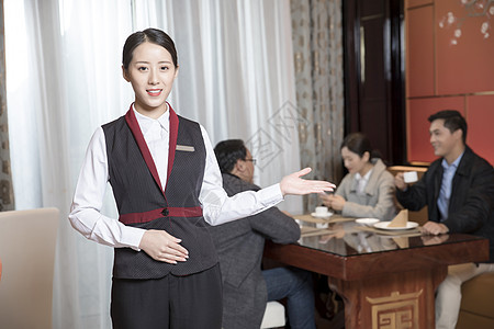 酒店服务员形象图片