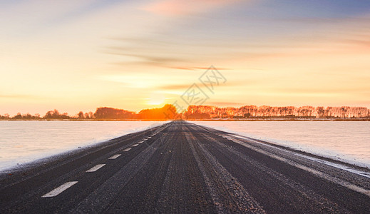 日出雪雪地公路设计图片