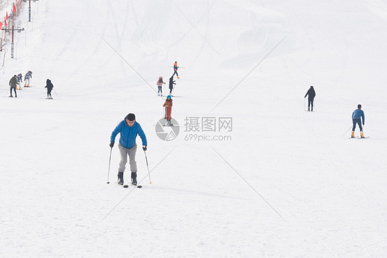 天津盘山滑雪场图片