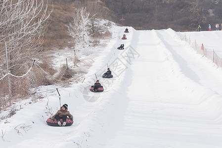 冬季新上市女包天津盘山滑雪场背景