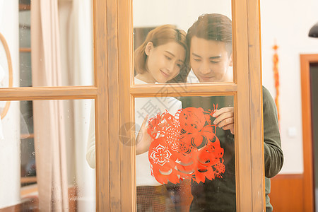 新年情侣贴窗户图片