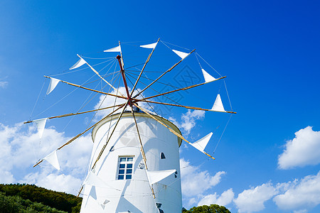 日本小豆岛橄榄公园白色风车图片