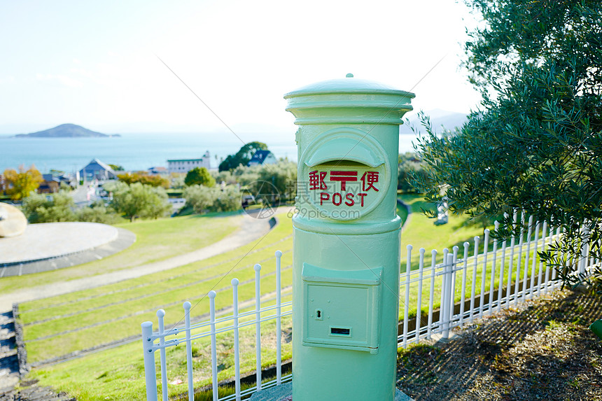 日本小豆岛橄榄公园绿色邮箱邮筒图片