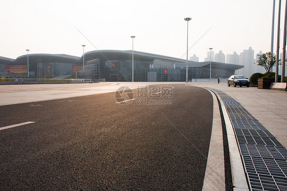 现代建筑道路图片