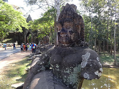 柬埔寨吴哥窟阿修罗石像图片