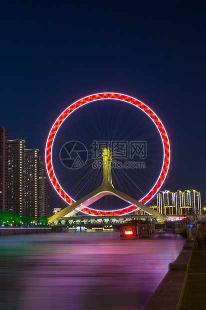 天津眼夜景图片