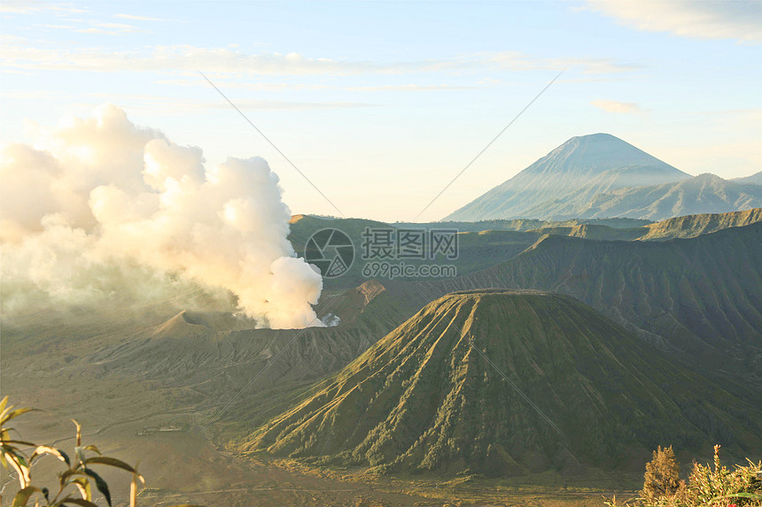 印尼活火山图片