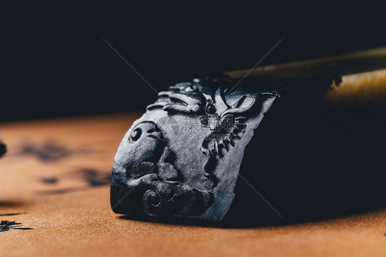 黑玉石雕刻印章图片