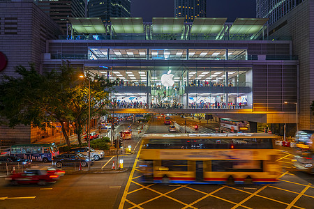 不夜城的香港中环苹果店【媒体用图】（仅限媒体用图使用，不可用于商业用途）图片