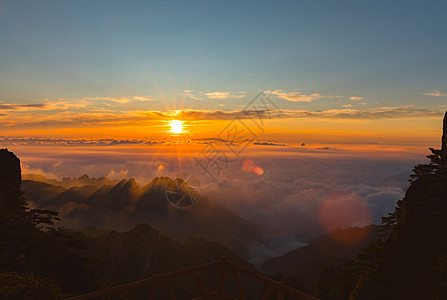 黄山日出图片