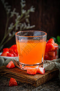 草莓汁背景图片