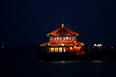 青岛历史青岛栈桥夜景背景