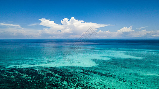 蓝天海洋马来西亚环滩岛航拍背景