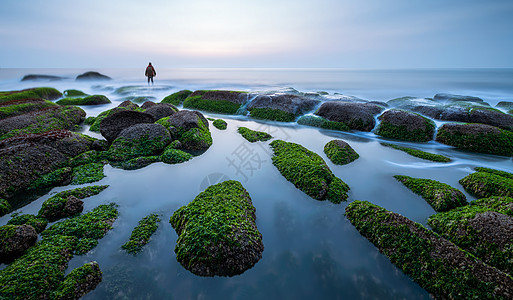 海岛礁石海岸风光图片