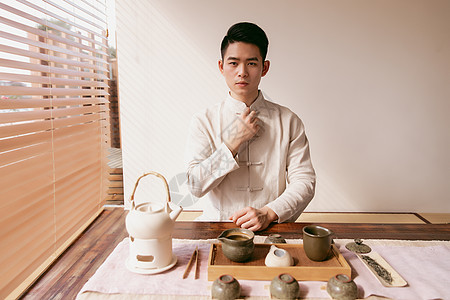 男性茶艺师图片