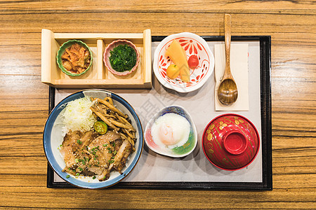 日式日料定食套餐图片