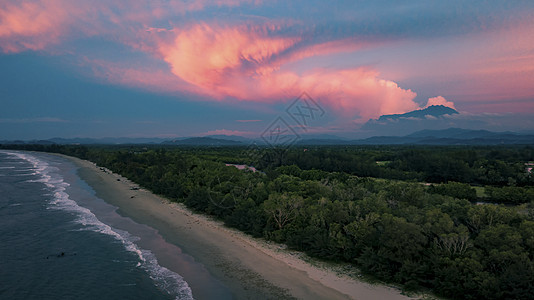 海滩夕霞图片