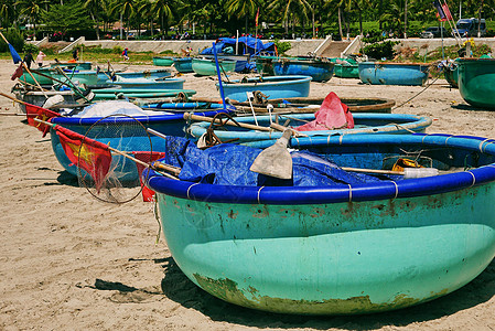 越南美奈独特的捕捞海鲜船图片