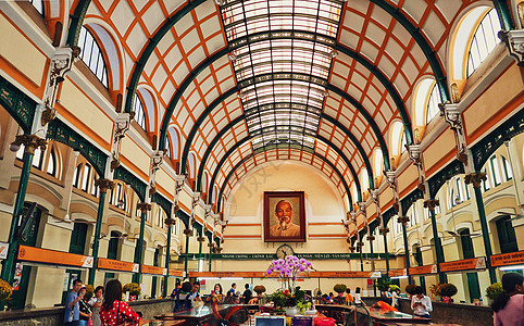 越南中央邮局建筑内部高清图片