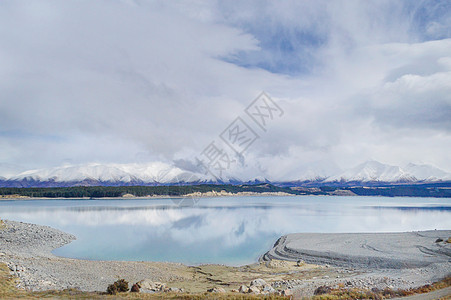 新西兰南岛雪山湖泊图片