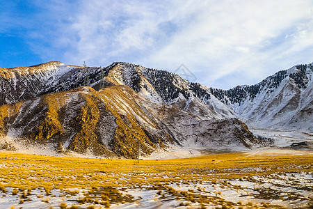 冬天的青海雪山风光高清图片