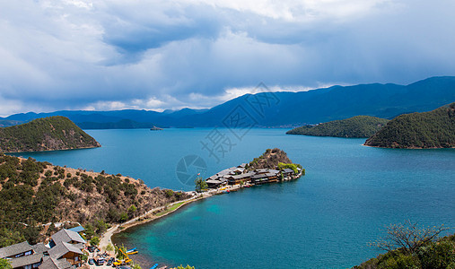 四川泸沽湖的风景图片