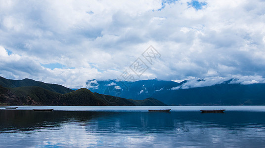 四川泸沽湖的风景背景图片